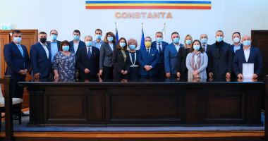Stire din Politică-Administrație : Deputatul Bogdan Huţucă: „La Constanța a fost creat un pol de dreapta puternic”