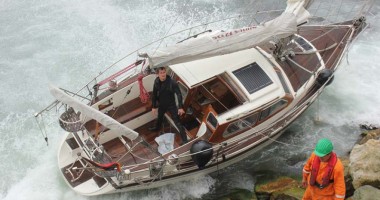 Velier german, eșuat la intrare în portul Tomis - 3