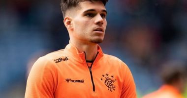 Stire din Sport : Ianis Hagi, mesaj pentru cadrele medicale. "Vreau să vă mulțumesc!"