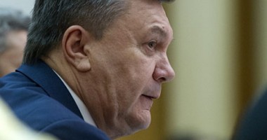 Stire din Actualitate : Parlamentul ucrainean votează DEMITEREA președintelui și alegeri ANTICIPATE la 25 mai
