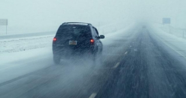 Stire din Social : Atenție șoferi! Strat subțire de zăpadă pe Autostrada Soarelui