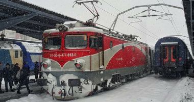 Stire din Social : CFR: Trenurile circulă pe toate magistralele