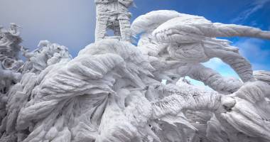IMAGINI DE BASM / Natura transformată în sculpturi de gheață - 2