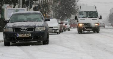 Stire din Social : INFORMARE METEOROLOGICĂ de vreme rea și răcire accentuată, în CONSTANȚA și în toată țara