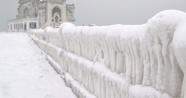 Stire din Social : Ninge în week-end, la Constanța