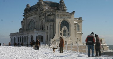 Stire din Social : Cod galben de ninsori / Cum va fi vremea în week-end, la Constanța