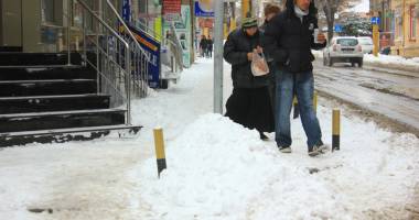 Iarna și-a intrat în drepturi. Circulație infernală și nervi întinși la maxim, în Constanța - 7