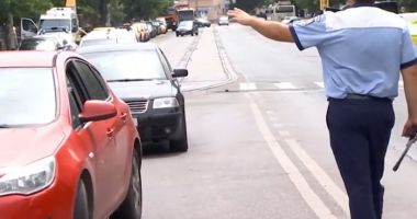 Stire din Eveniment : Atacator periculos în libertate. Un tânăr din Iaşi este căutat de poliţişti