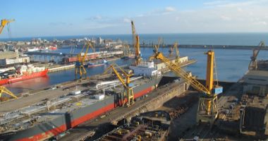 Stire din Economie : Iată câte nave străine sunt în reparații în porturile maritime românești
