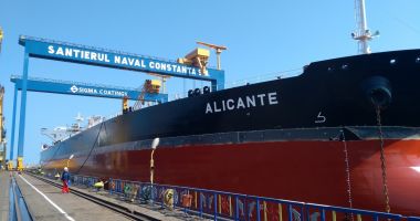 Stire din Economie : Iată câte vapoare străine sunt în reparații în porturile românești