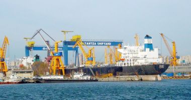 Stire din Economie : Iată câte nave străine sunt în reparații în porturile maritime românești