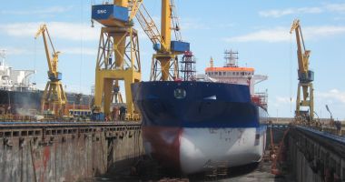Stire din Economie : Iată câte nave străine sunt în reparații în porturile maritime românești