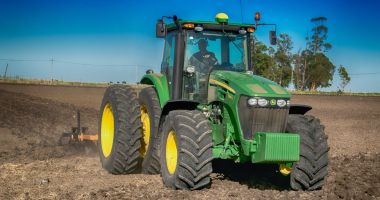 Stire din Economie : Iată câți fermieri au primit subvenția pentru motorină