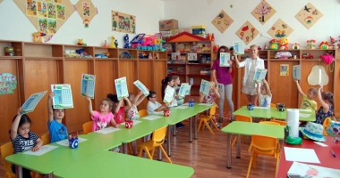 Stire din Cultură-Educație : Iată ce grădinițe vor fi deschise vara aceasta