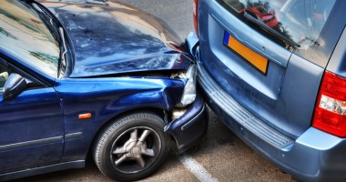 Stire din Eveniment : Cum îți repari mașina avariată pe polița RCA a șoferului vinovat