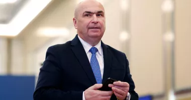 Stire din Politică-Administrație : Ilie Bolojan: Trimiterea de soldați români în Groenlanda, „o ipoteză exclusă”