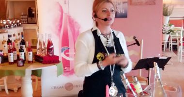 Stire din Social : Vinurile din Dobrogea, prezentate cu talent la Hotel ibis