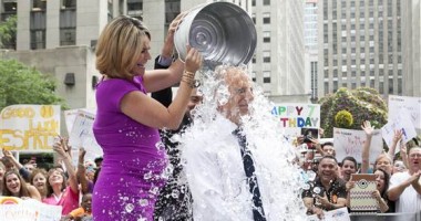 Stire din Actualitate : Diplomații americani au interdicție să participe la campania "Ice Bucket Challenge"