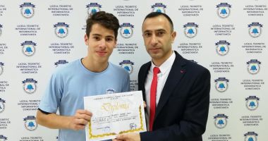 Buni la matematică! Premii pentru elevii Liceului Internațional de Informatică - 3