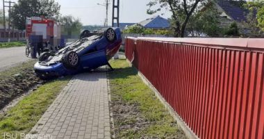 Patru persoane, rănite în urma unui accident rutier