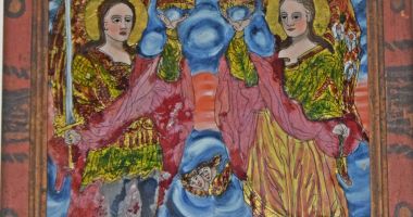 Stire din Cultură-Educație : Icoană cu Sfinții Arhangheli Mihail și Gavriil, la Muzeul de Artă Populară