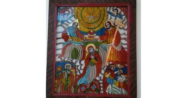 Stire din Cultură-Educație : Icoana „Încununarea Fecioarei”, pe simezele Muzeului de Artă Populară