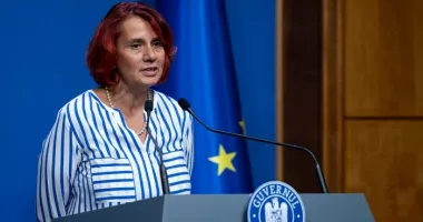 Stire din Politică-Administrație : Ioana Dogioiu: Reforma administrației va fi adoptată, cel mai probabil, prin ordonanță de urgență