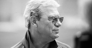 Stire din Sport : Deces Emeric Ienei - FRF anunţă un moment de reculegere la toate meciurile din primele trei ligi