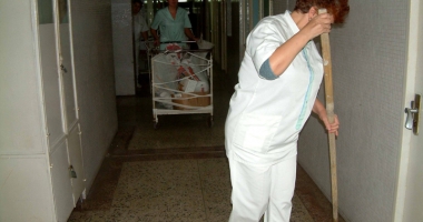 Stire din Sănătate : Start al acțiunii de igienizare  a secțiilor, la Spitalul Județean
