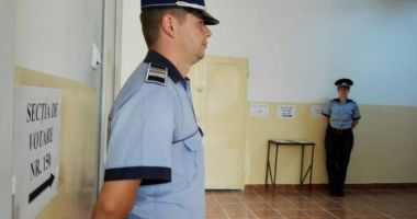 IGPR: Poliţiştii nu derulează activităţi 'sub acoperire' la secţiile de vot