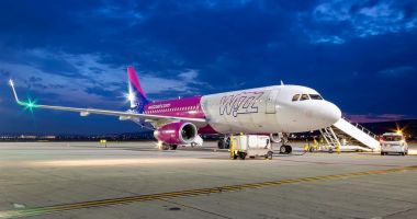 Îți dorești o carieră în aviație? Compania aeriană Wizz Air își mărește echipa