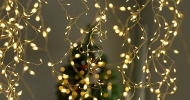 Stire din Social : IKEA recheamă de urgență mai multe ghirlande luminoase. Pericol de electrocutare