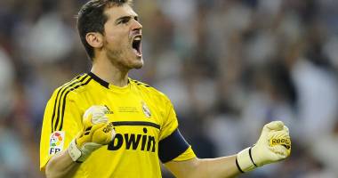 Stire din Sport : Iker Casillas părăsește Real Madrid după 25 de ani. Unde se transferă