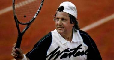Stire din Sport : Ilie Năstase: "Vreau să mi se șteargă toate victoriile! Mi-e rușine!"