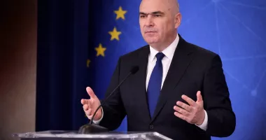 Guvernul demis, acuzat că își depășește atribuțiile. Replica lui Ilie Bolojan