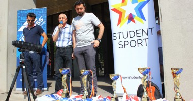 Ilie Floroiu a dat startul  Crosului Universitar "Fuga la ștafetă" - 2