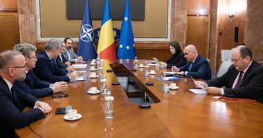 Stire din Actualitate : Ilie Bolojan a discutat cu reprezentanții IMM-urilor despre impozitul pe cifra de afaceri și salariul minim