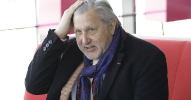 Stire din Politică-Administrație : Ilie Năstase, reclamat la Biroul Electoral Central