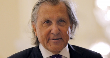 Stire din Sport : INTERZIS LA WIMBLEDON / Ilie Năstase nu are acces la turneu