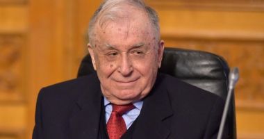Stire din Actualitate : Starea de sănătate a lui Ion Iliescu s-a agravat: A fost operat de urgență