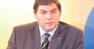 Stire din Eveniment : Mihail Vlasov a scăpat de arestul la domiciliu