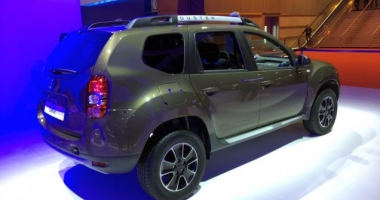 VIDEO. Cum arată noul model Dacia Duster, dotat cu cutie de viteze automată - 2