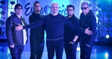 Stire din Cultură-Educație : "Suntem fericiți că mesajul nostru va ajunge în finala Eurovision"