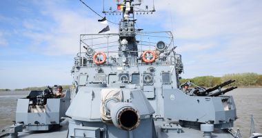 GALERIE FOTO / Exerciții militare pe Dunăre. Navele Flotilei Fluviale au exersat contracararea incursiunilor unor nave fluviale și a forțelor inamice - 7