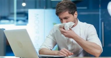 Stire din Social : Sezonul infecțiilor respiratorii. Ce măsuri de prevenţie recomandă medicii
