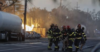Stire din Eveniment : Încă un bărbat rănit în explozia de la Crevedia a murit la Spitalul Floreasca
