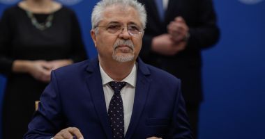 Stire din Actualitate : Primarul din Caracal, Ion Doldurea, s-a suspendat din calitatea de membru al PSD după tragedia de la Crevedia