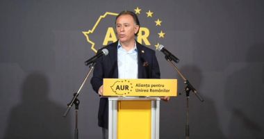 Stire din Politică-Administrație : Omul de afaceri Muhammad Murad s-a înscris în AUR