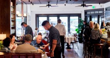 Se deschid restaurantele! Ce restricții impun autoritățile