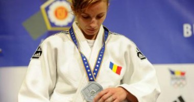 Stire din Sport : Judo. Echipa feminină a României, locul 7 la Europenele de juniori de la București